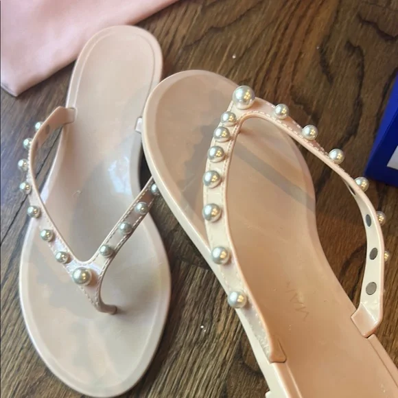 Stuart Weitzman Goldie Embellished Jelly Flip Flop Sandals - Picture 7 of 9